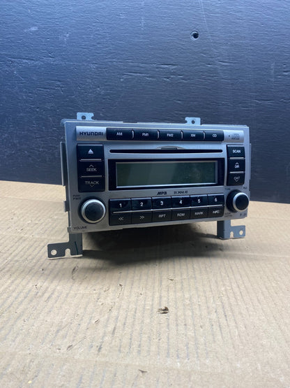 2007 to 2009 Hyundai Santa Fe AM/FM Radio CD Player AD1532 DG0