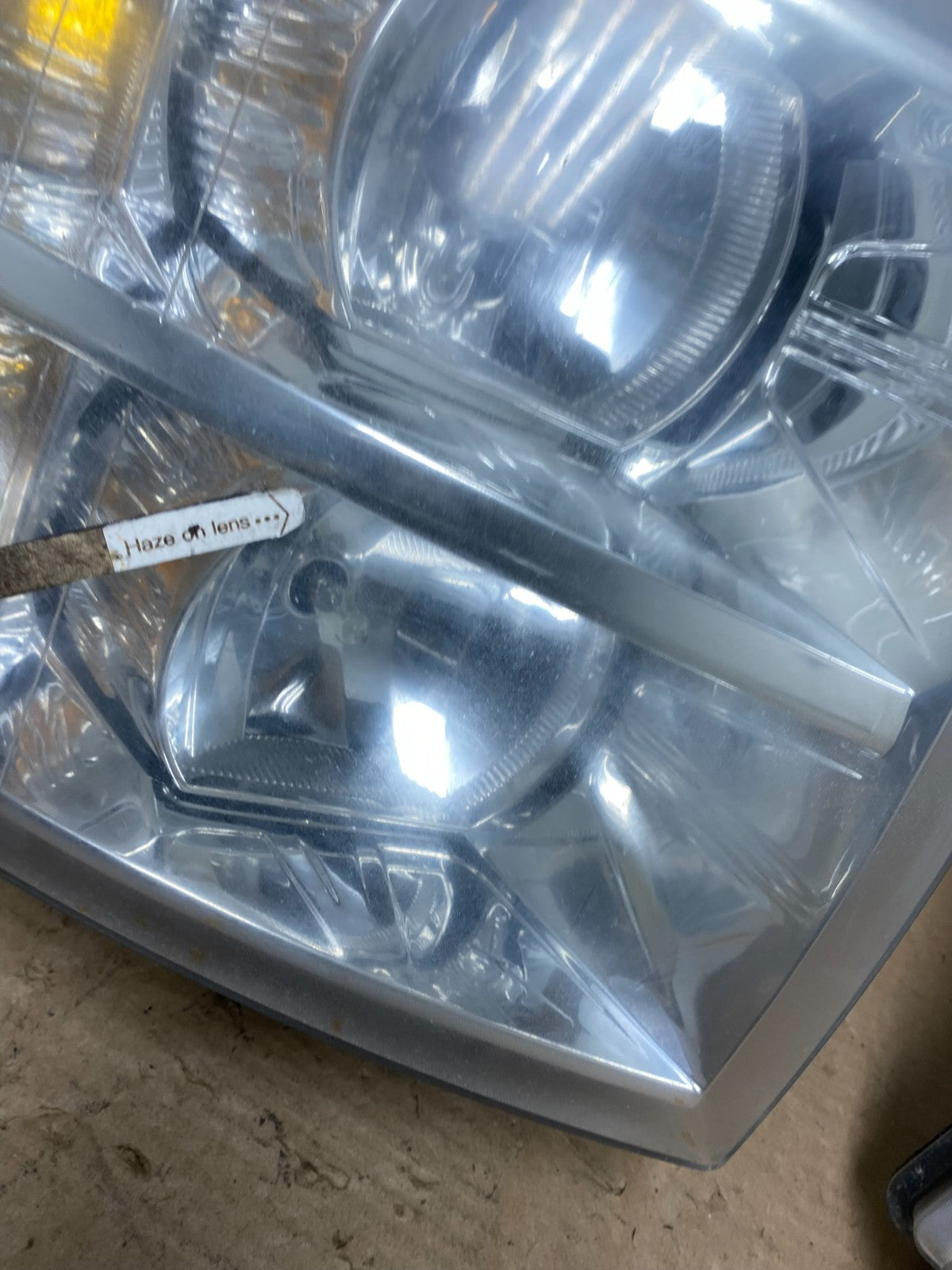 2007 to 2014 Chevrolet Silverado Left+Right Side Headlights AI1000 DW6