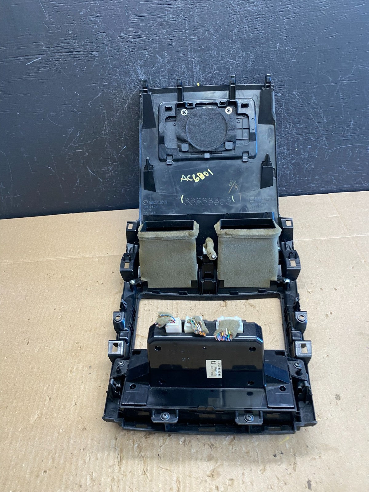2007 - 2009 Mazda CX-9 Radio Dash Trim Bezel W/Vent AC Climate Control AC6801 DG3
