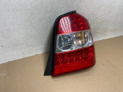 2006-2007 Toyota Highlander Hybrid Right Passenger Side Tail Light AH6668 LK1