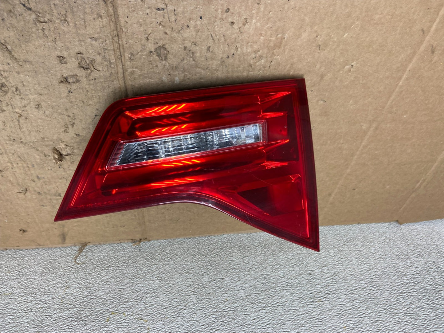 2007 2008 2009 Acura Mdx Right Passenger Rh Side Inner Tail Light Oem AA4967 DW0