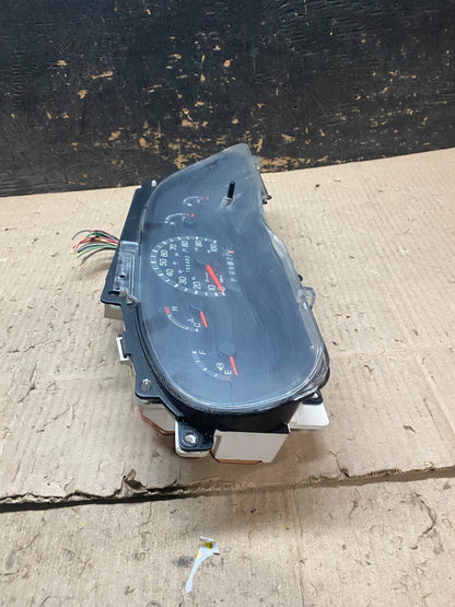 2003 Ford F250 F350 Speedometer Cluster Gauge x8086 DG3