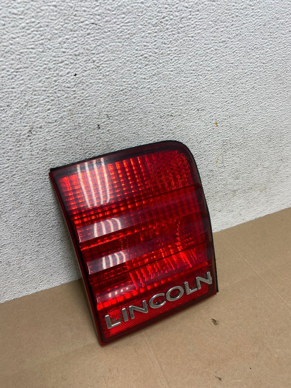2000 2001 2002 Lincoln Ls Left Driver LH Side Inner Tail Light AE4864 LK2