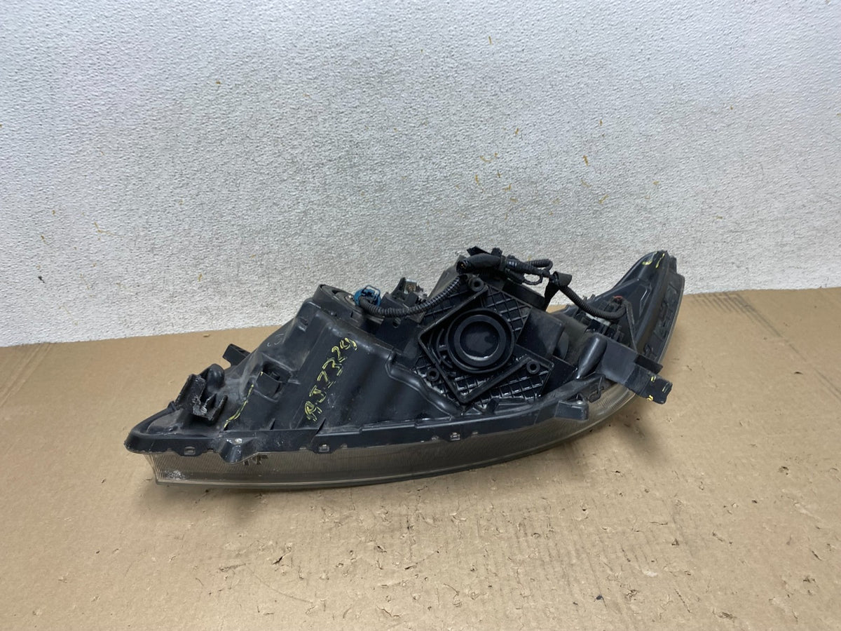 2011 to 2013 Honda Odyssey Front Right Passenger Headlight Halogen AJ2324 DW8