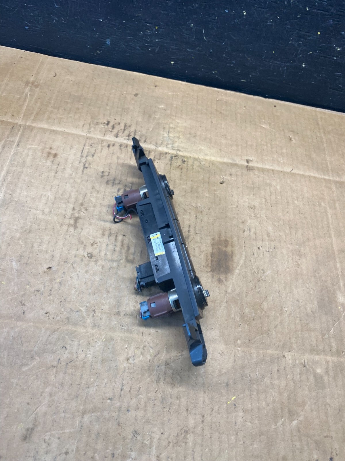 2007 - 2014 Chevrolet Tahoe Yukon Pedal Traction Control Switch OEM W9444 DG3