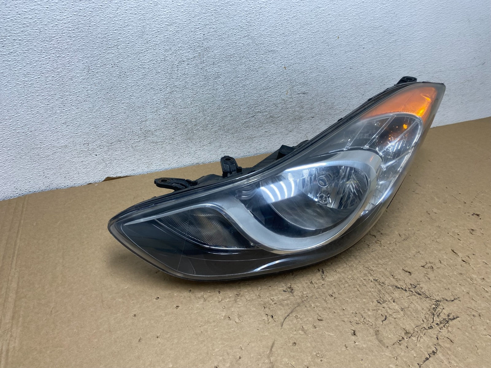 2011 2012 2013 Hyundai Elantra Left Driver Lh Halogen Headlight TYC AF8385 DW2