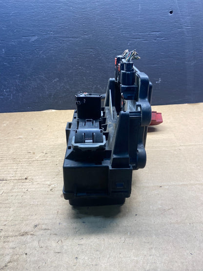 2005 Jeep Grand Cherokee Integrated Power Fuse Box Relay 04692071AB AC7989 DG3
