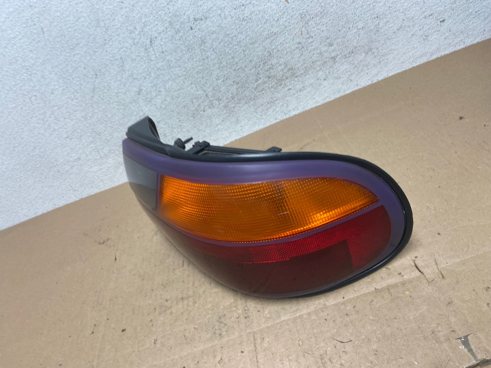 1997 to 2003 Chevrolet Malibu Passenger Right RH Side Tail Light AE6074 LK1