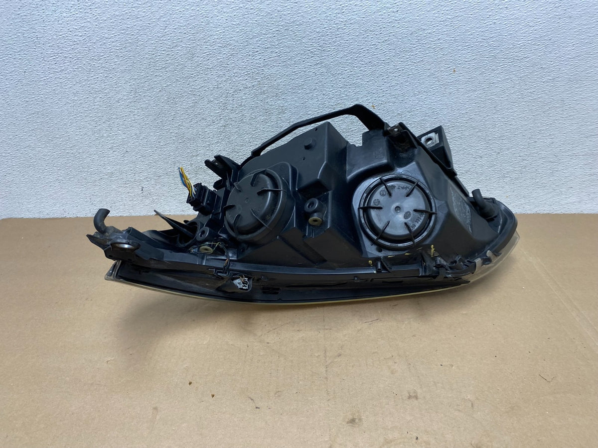Halogen 2004 -2007 BMW 535i 5 Series Right Passenger Side Headlight AG4525 DW6