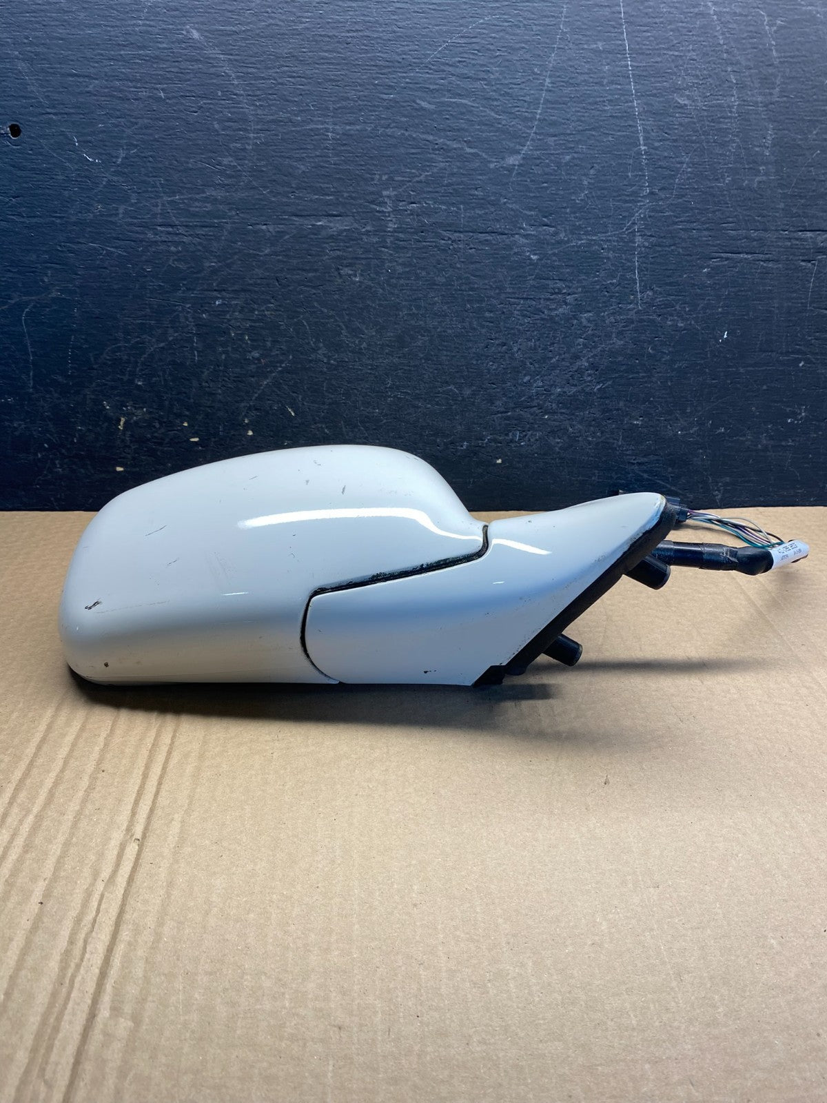 2003 to 2004 Lincoln Town Car Right Passenger View Door Mirror AF6947 DG3