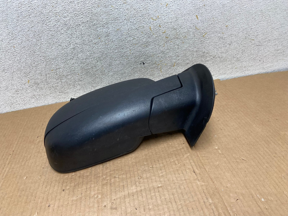 2007-2013 Chevrolet Tahoe Silverado Suburban Right Passenger Mirror AI5831 LK3