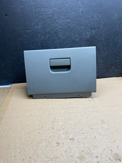 2004 to 2008 Ford F-150 Front Right Passenger Storage Glove Box AG64050