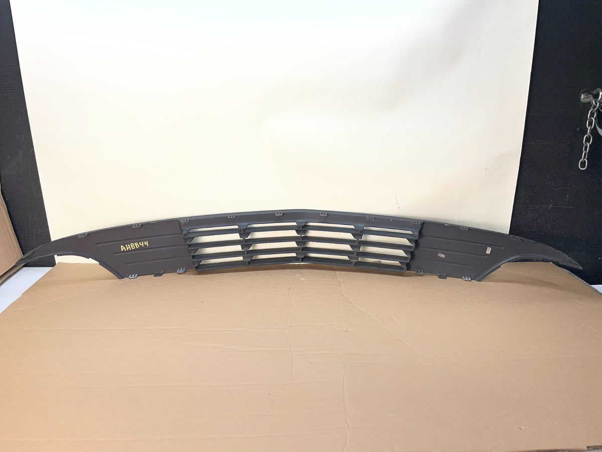 2013 to 2019 Lincoln MKT Lower Bumper Fog Light Grill Grille ah8844 DG3