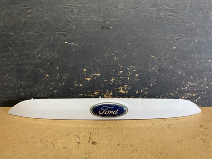 2013 to 2016 Ford Escape Rear Trunk Molding W/O Camera Oem aa5942 DG0