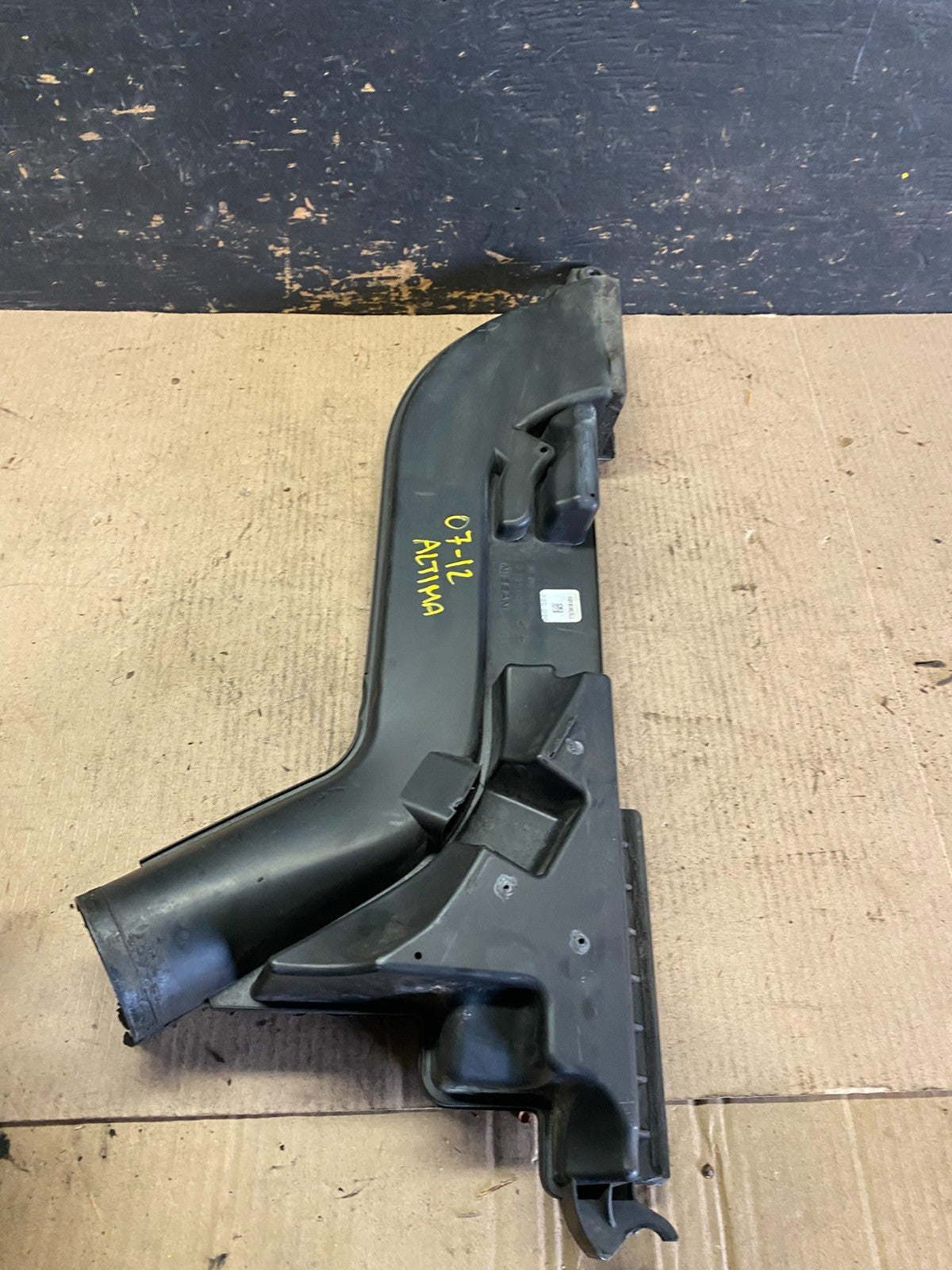 2007 to 2012 Nissan Altima 2.5L Front Air Cleaner Intake Duct Tube OEM S9800 DG6
