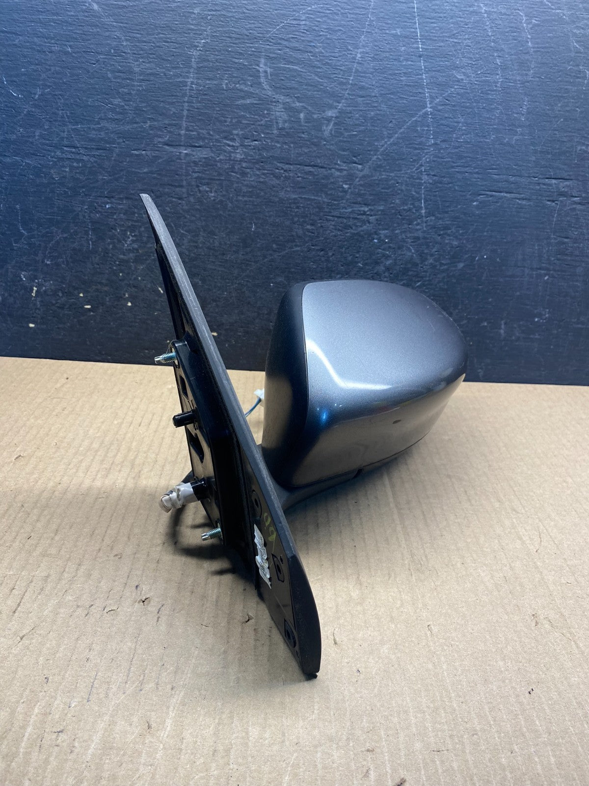 2013 to 2019 Nissan Sentra Left Driver Side Door View Mirror AG3939 DW1