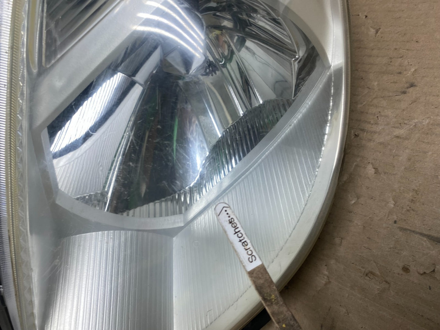 2008 to 2012 Nissan Versa Headlight Halogen Left Driver Lh Side AE7026 DW3