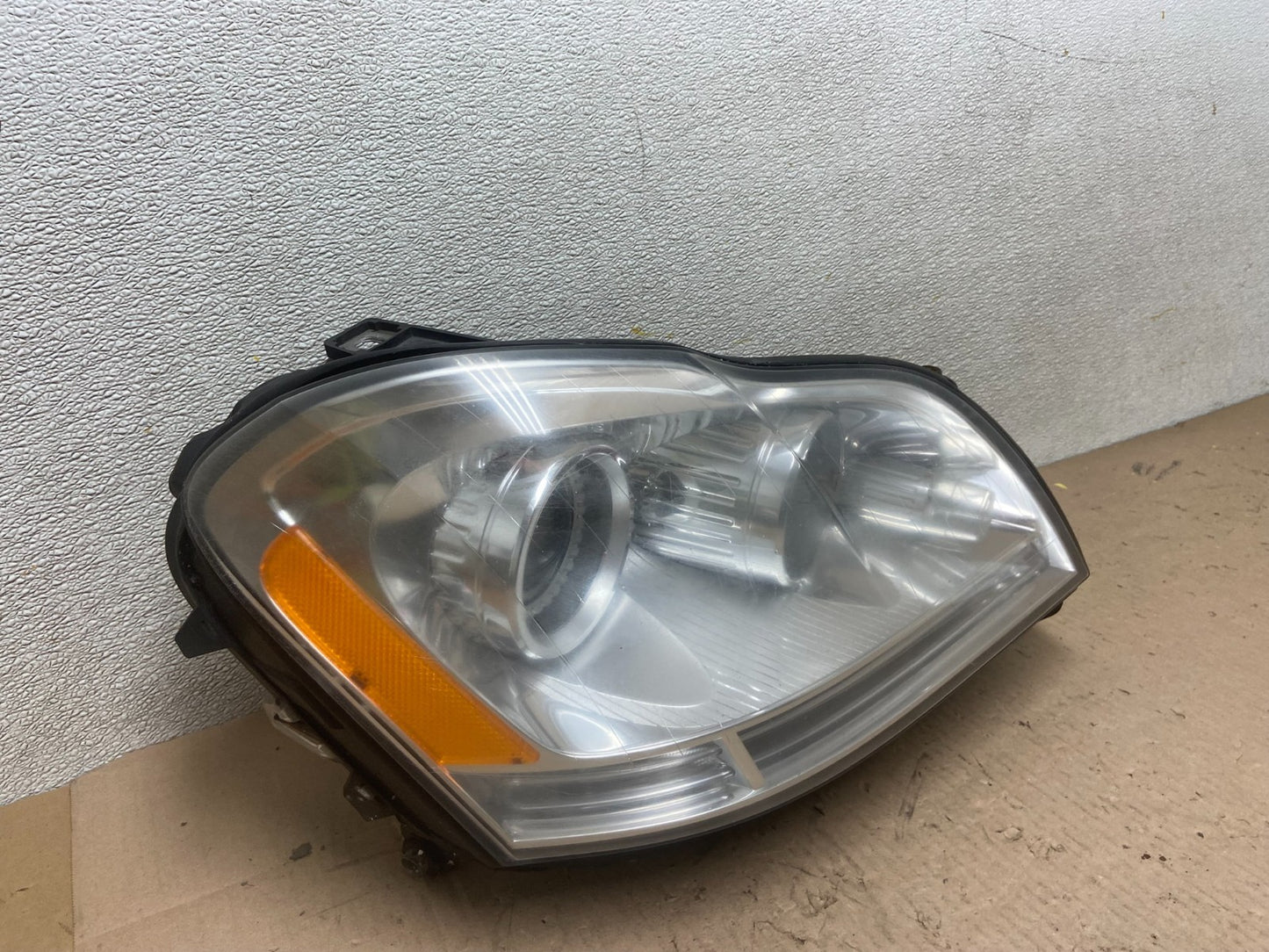 2007 to 2009 Mercedes GL-Class GL450 Right Passenger Xenon Headlight AA1019 DW2