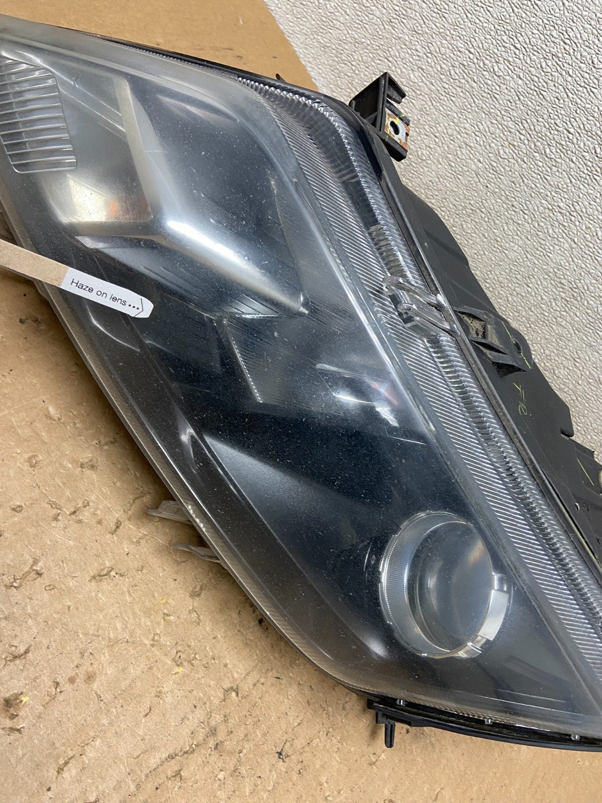 2010 2011 2012 Ford Fusion Left Driver LH Side Headlight Halogen Z9219 DW3