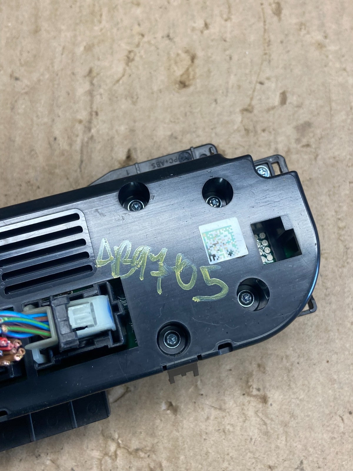 2008 2009 2010 Mercedes C-Class C300 A/C AC Climate Control Panel AB9705 DG6