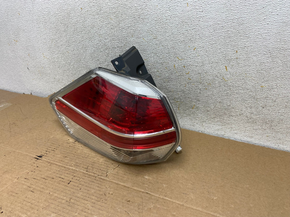 2014-2016 Nissan Rogue Left Driver LH Side Outer Tail Light AH7899 LK2