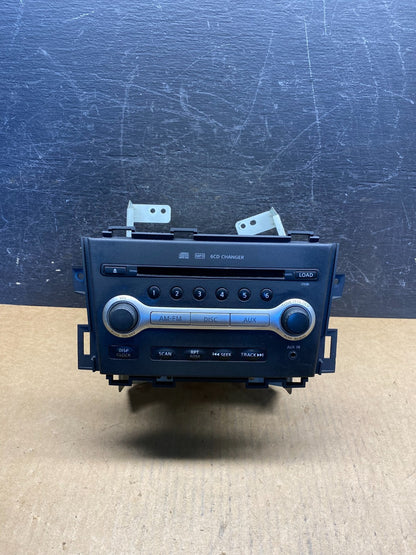 2009-2010 Nissan Murano AM FM Radio 6 CD Control Panel AH5046 DG0