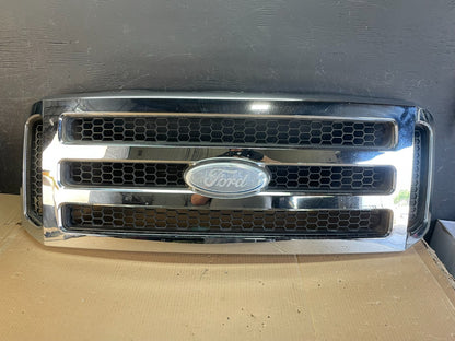 2005 - 2007 Ford Super Duty F250 Front Upper Grill Grille Aftermarket AE3595 DG0