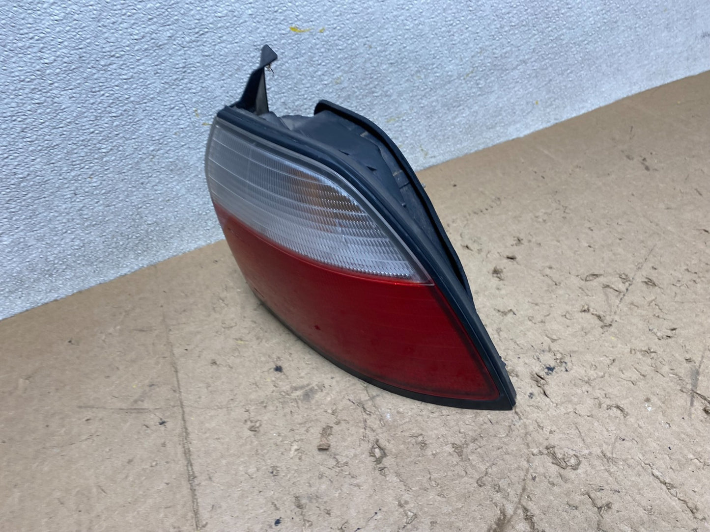 1996 to 1997 Honda Accord Right Passenger RH Side Tail Light OEM X2427 DW1