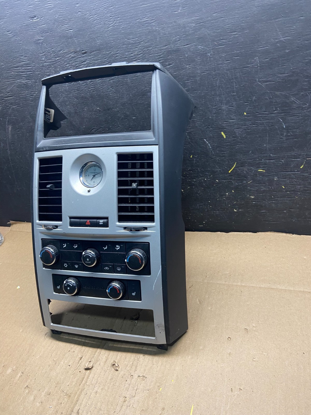 2008-2010 Dodge Grand Caravan Radio Bezel Climate Control Heat AC Heater t1940 D1