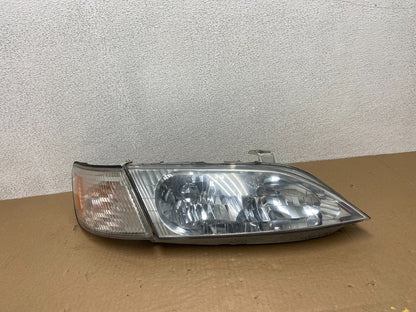 1997-2001 Lexus Es300 Right Passenger RH Headlight Halogen Oem AB6126 DW0