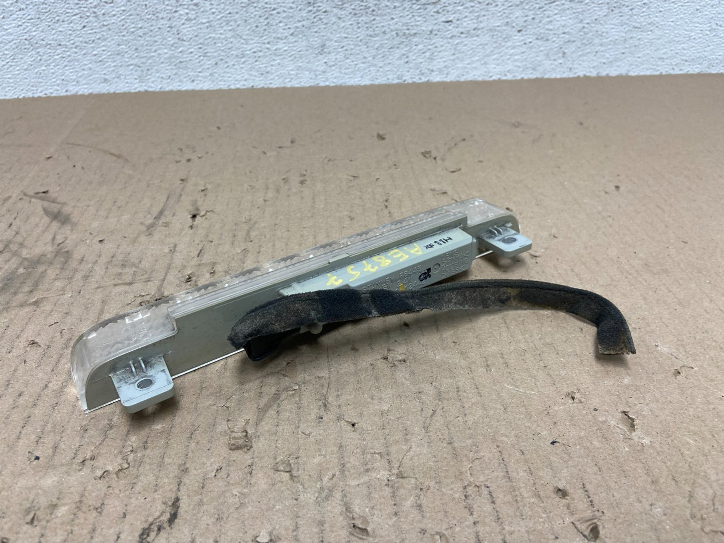 2004 - 2009 Mazda 3 Hatchback Spoiler LED 3rd Third Brake Light AE8757 DG3