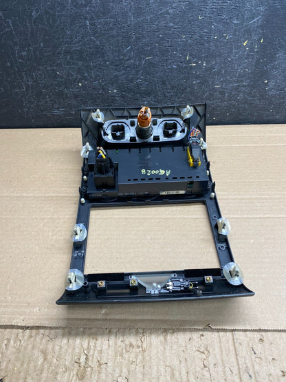 2004 to 2008 Ford F150 Radio Climate Dash Bezel Surround Black AG0028 DG4