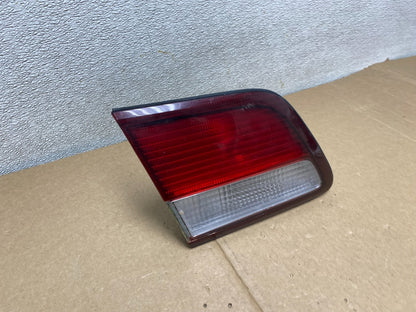1997 1998 1999 Nissan Maxima Left Driver LH Inner Tail Light U9735 DW2