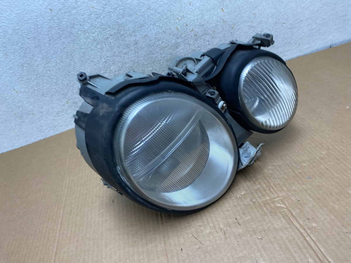 1998-2003 Mercedes Benz W208 CLK Right Passenger Xennon HID Headlight ai5752 DG2