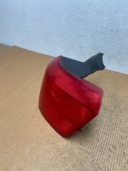2010 to 2017 GMC Terrain Halogen Right Passenger Rh Side Tail Light AE1388 LK1