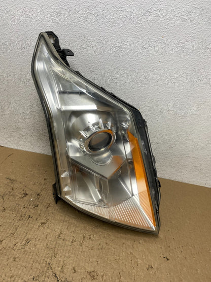 Halogen 2010 to 2016 Cadillac SRX Right Passegner Side Headlight AF9476 DW0