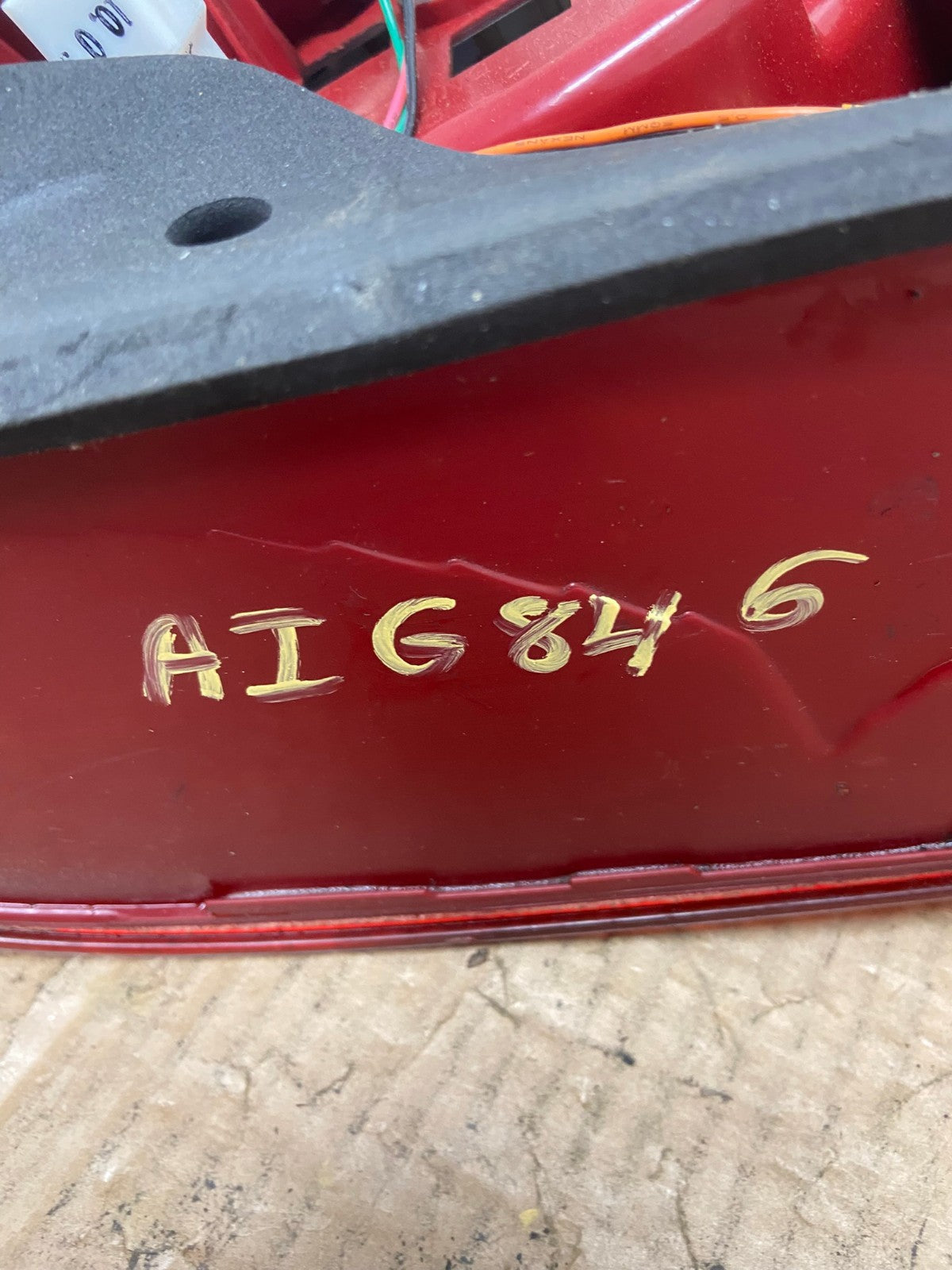 2002 - 2005 Hyundai Sonata Right Passenger RH Side Tail Light AI6846 LK6