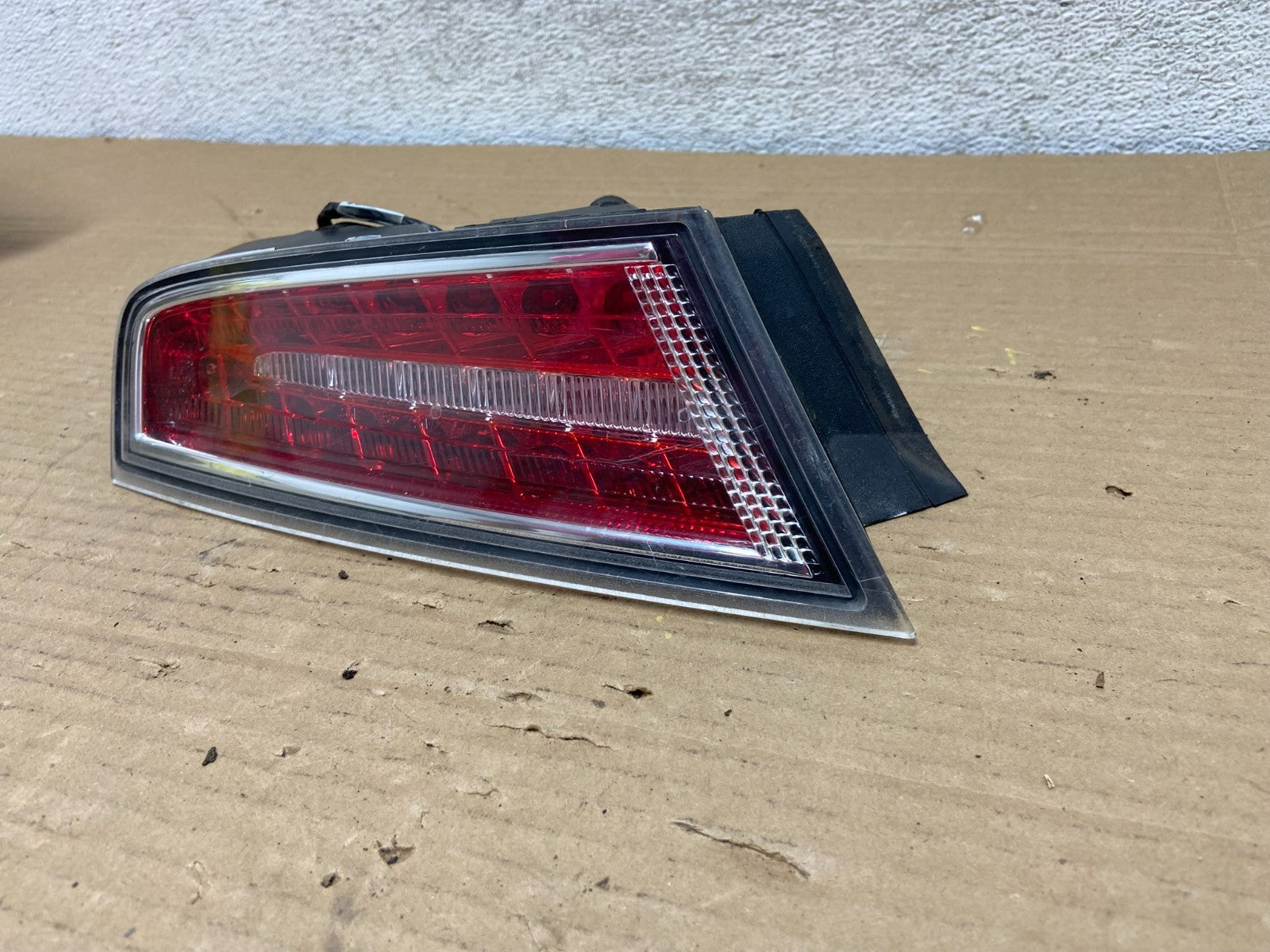 2013-2019 Lincoln MKZ Left Driver LH Side Tail Light AG8982 DW2