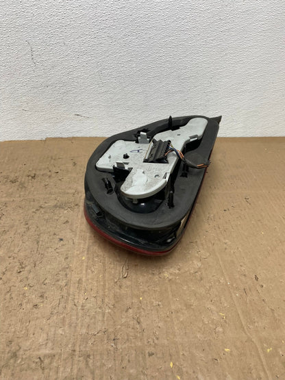 2000 to 2004 Jaguar S-Type Right Passenger RH Side Tail Light AC0193 LK6