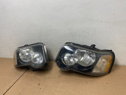 2004-2005 Land Rover Freelander Left+Right Side Halogen Headlights OEM O0468 DW1