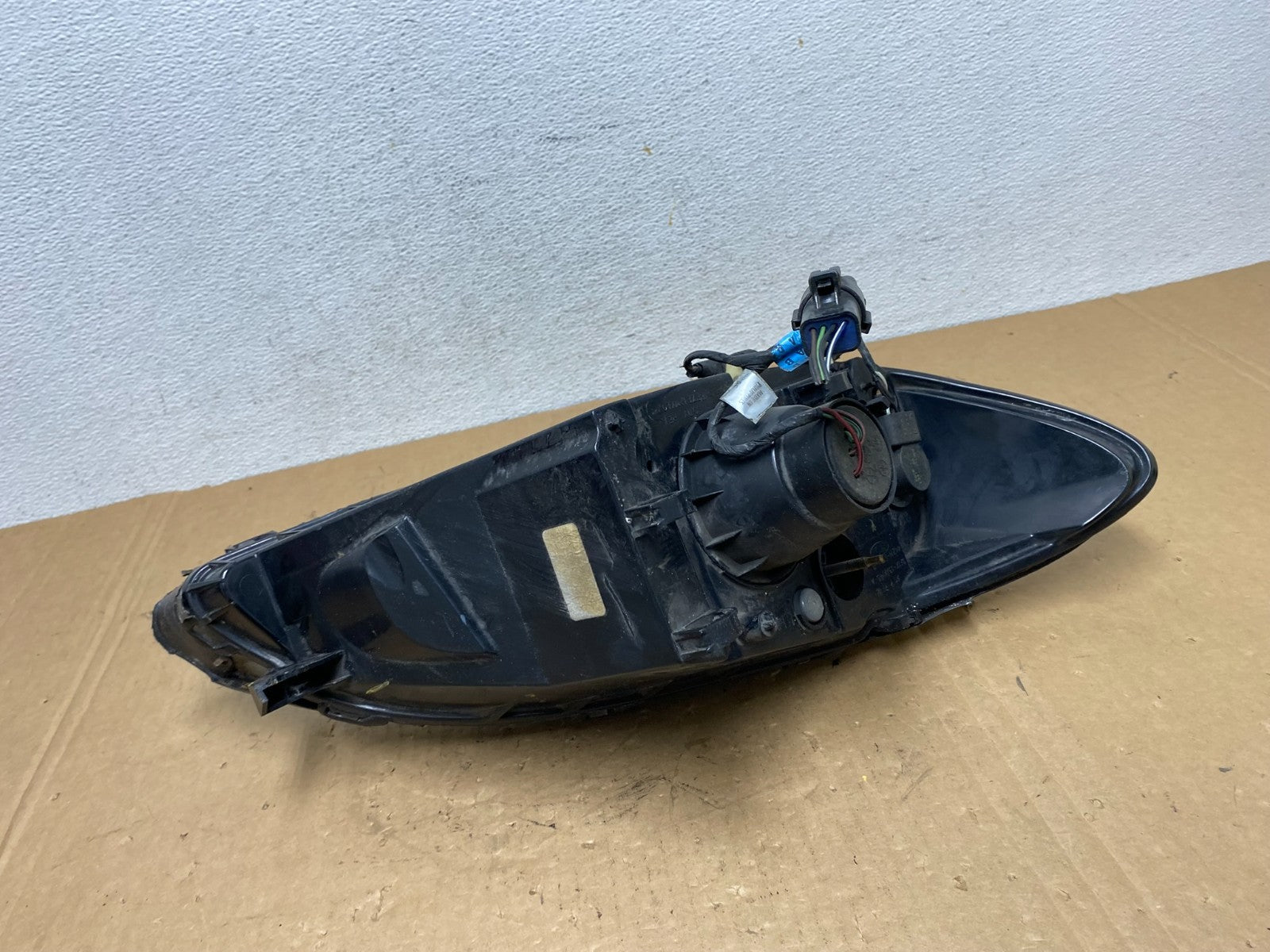 2000 to 2007 Ford Taurus Left Driver LH Side Halogen Headlight AD3232 DW6