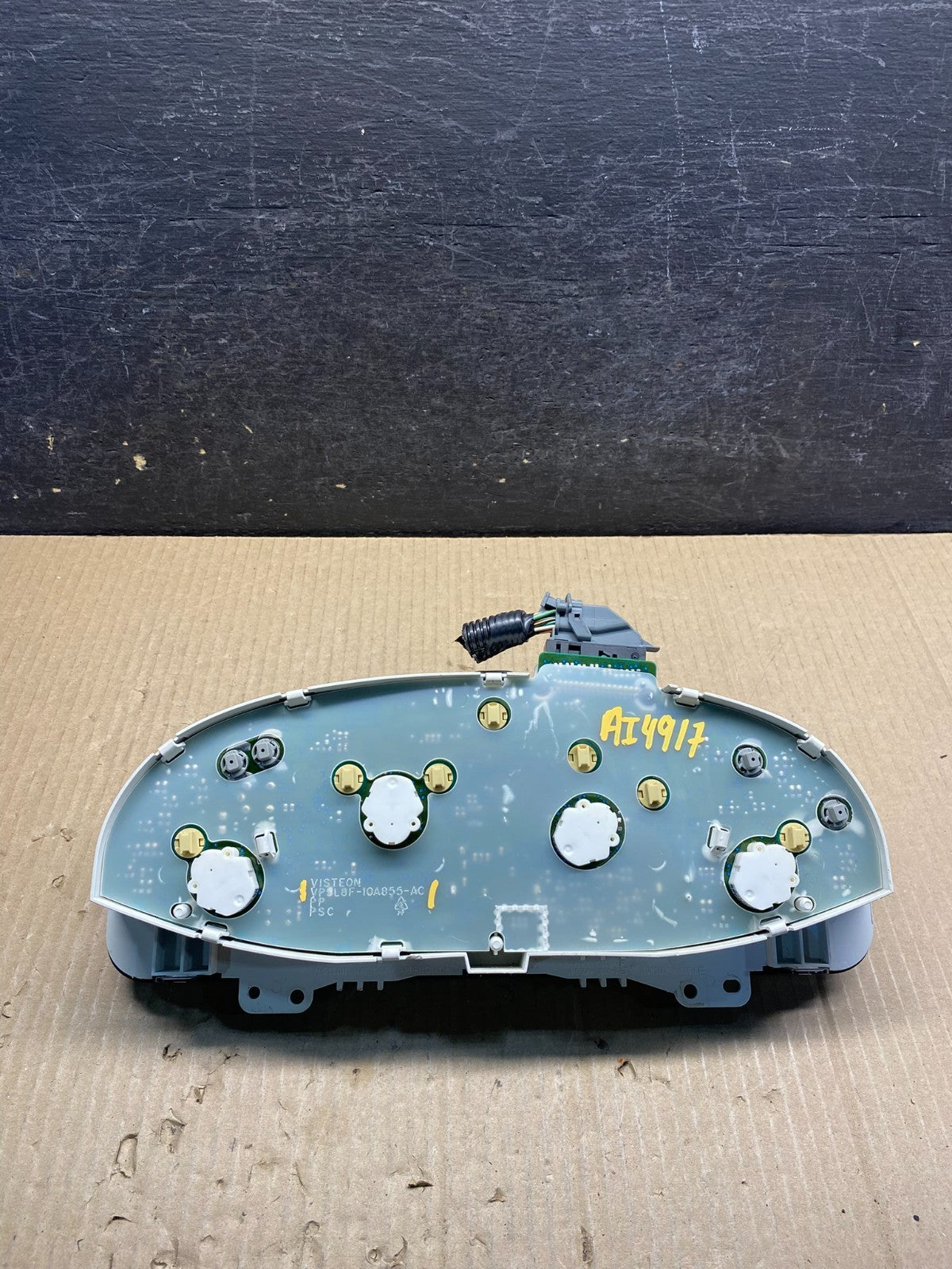 2005 2006 2007 Ford Escape Speedometer Cluster Gauge ai4917 DG5