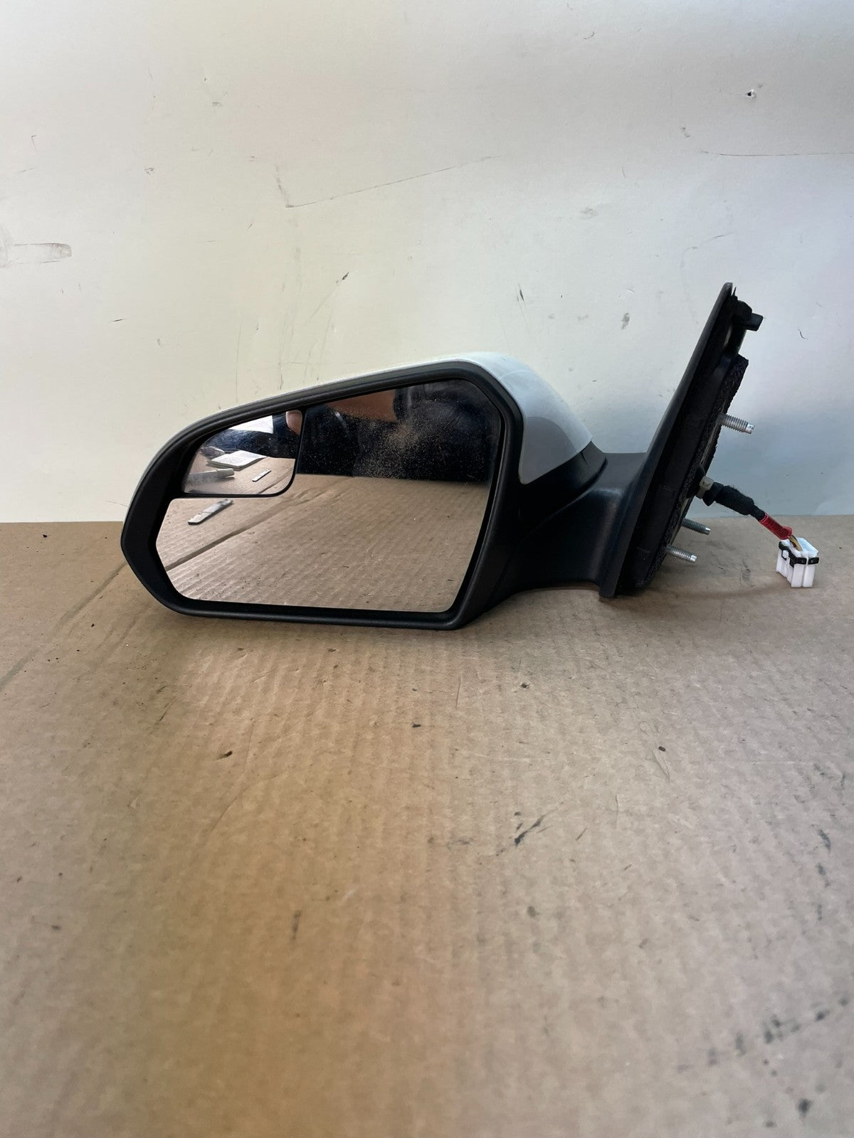 2015 - 2019 Hyundai Sonata Left Driver View Door Mirror AG2768 MS8