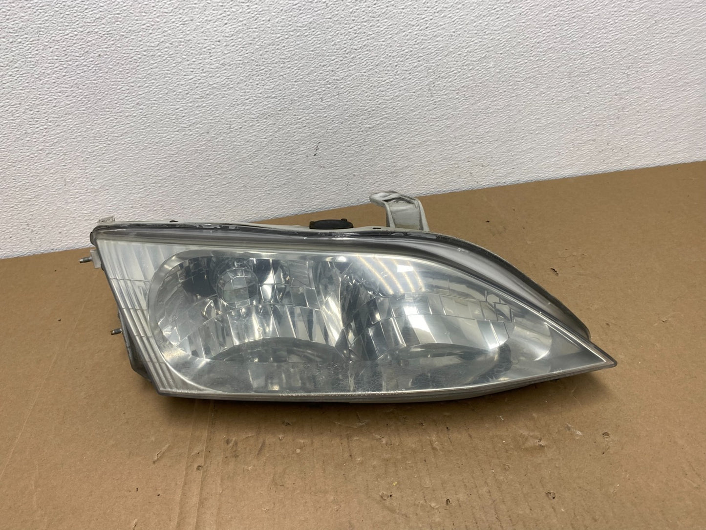 1997-2001 Lexus Es300 Right Passenger RH Headlight Halogen Oem AB6862 DW0