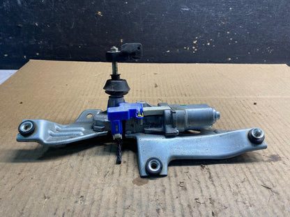 2009 to 2013 Subaru Forester Rear Windshield Washer Wiper Motor Z4762 PS1