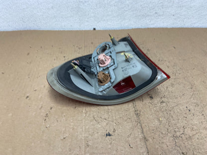 2000-2003 Wagon Mercedes-Benz W210 E-Class Right Passenger Tail Light AC7373 DG4