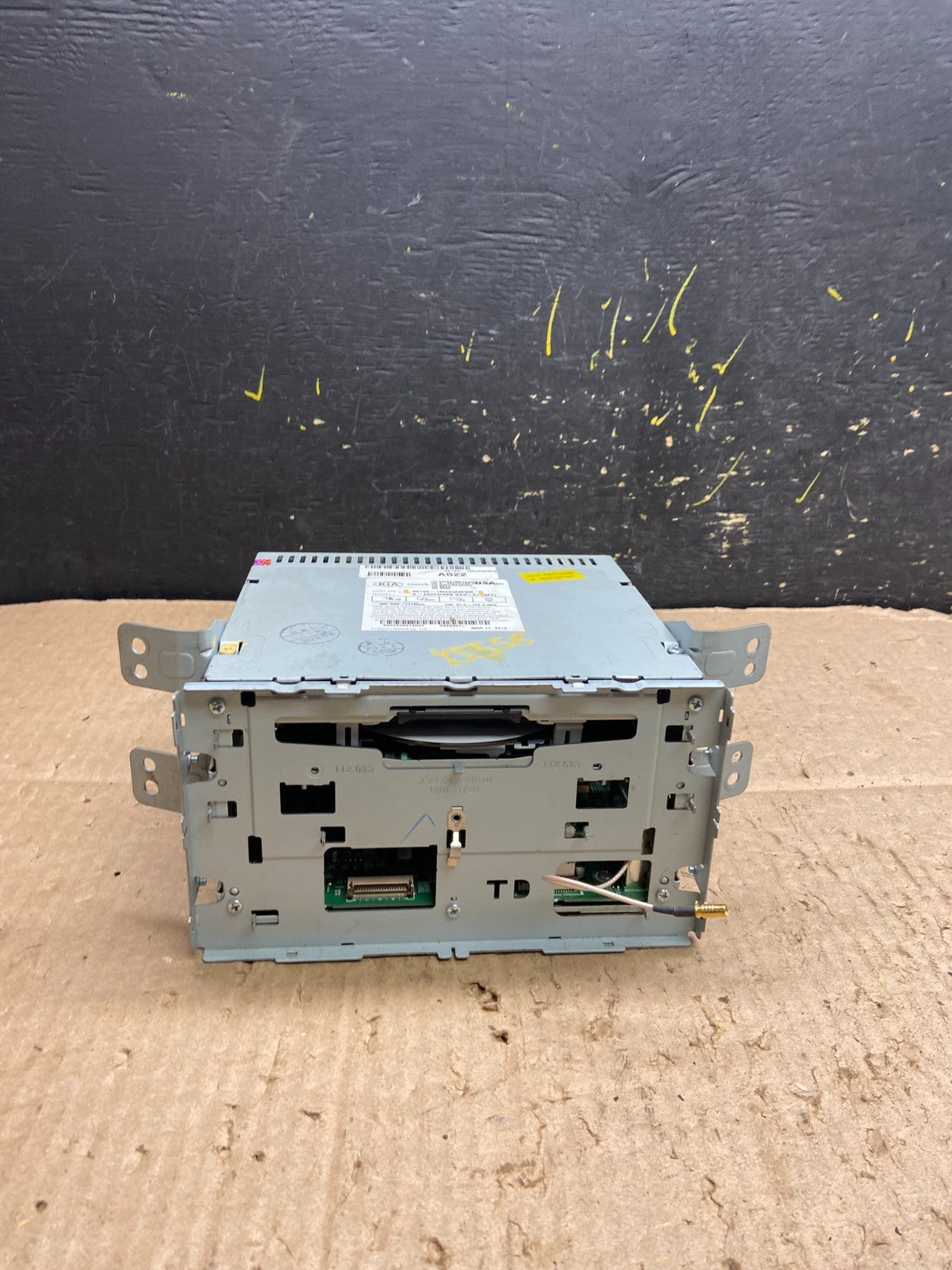 2010 - 2013 Kia Forte Radio AM/FM CD Player Receiver Stereo OEM Y5558 DG4