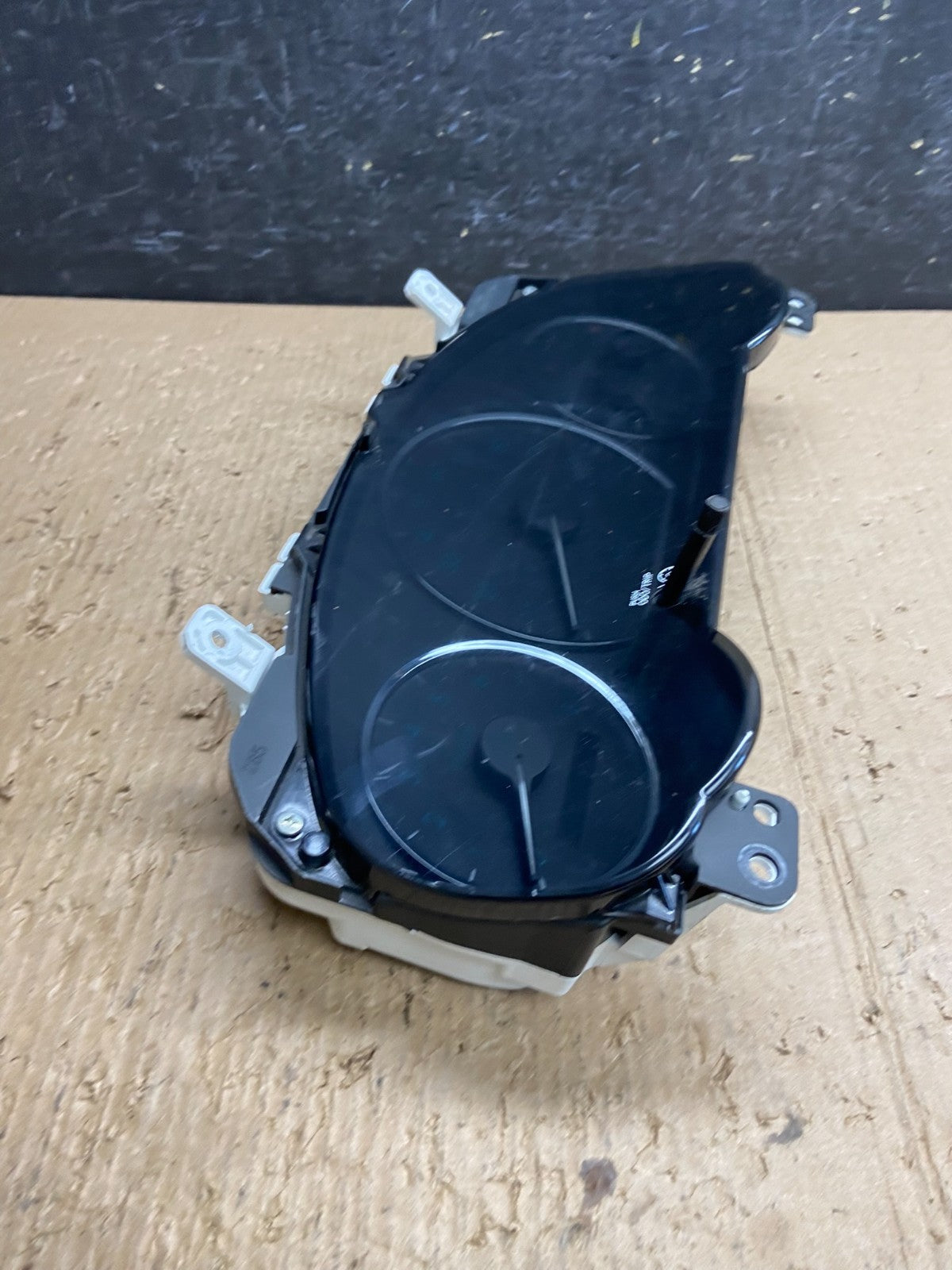 2007 Toyota Sienna Speedometer Cluster Gauge AF1640 DG2