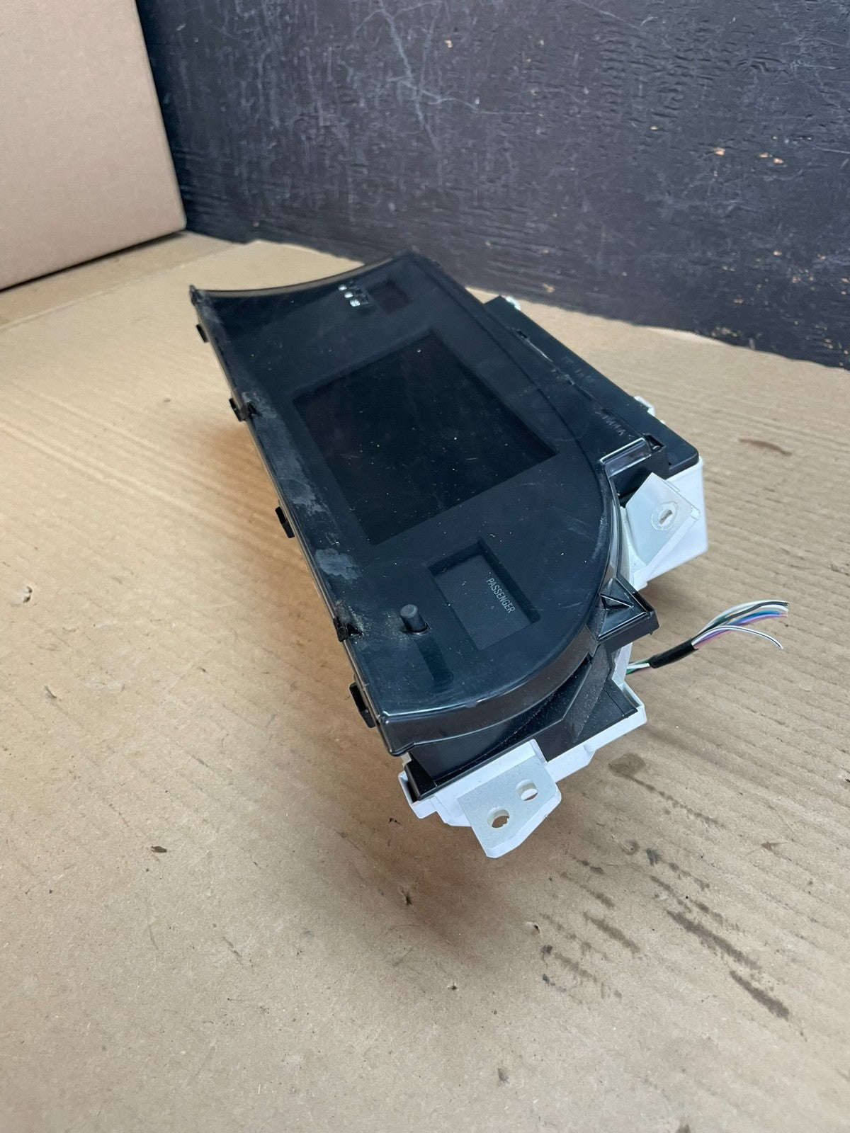 2005 to 2010 Toyota Avalon Display Information Screen 83290-07130 AF3450 DW2