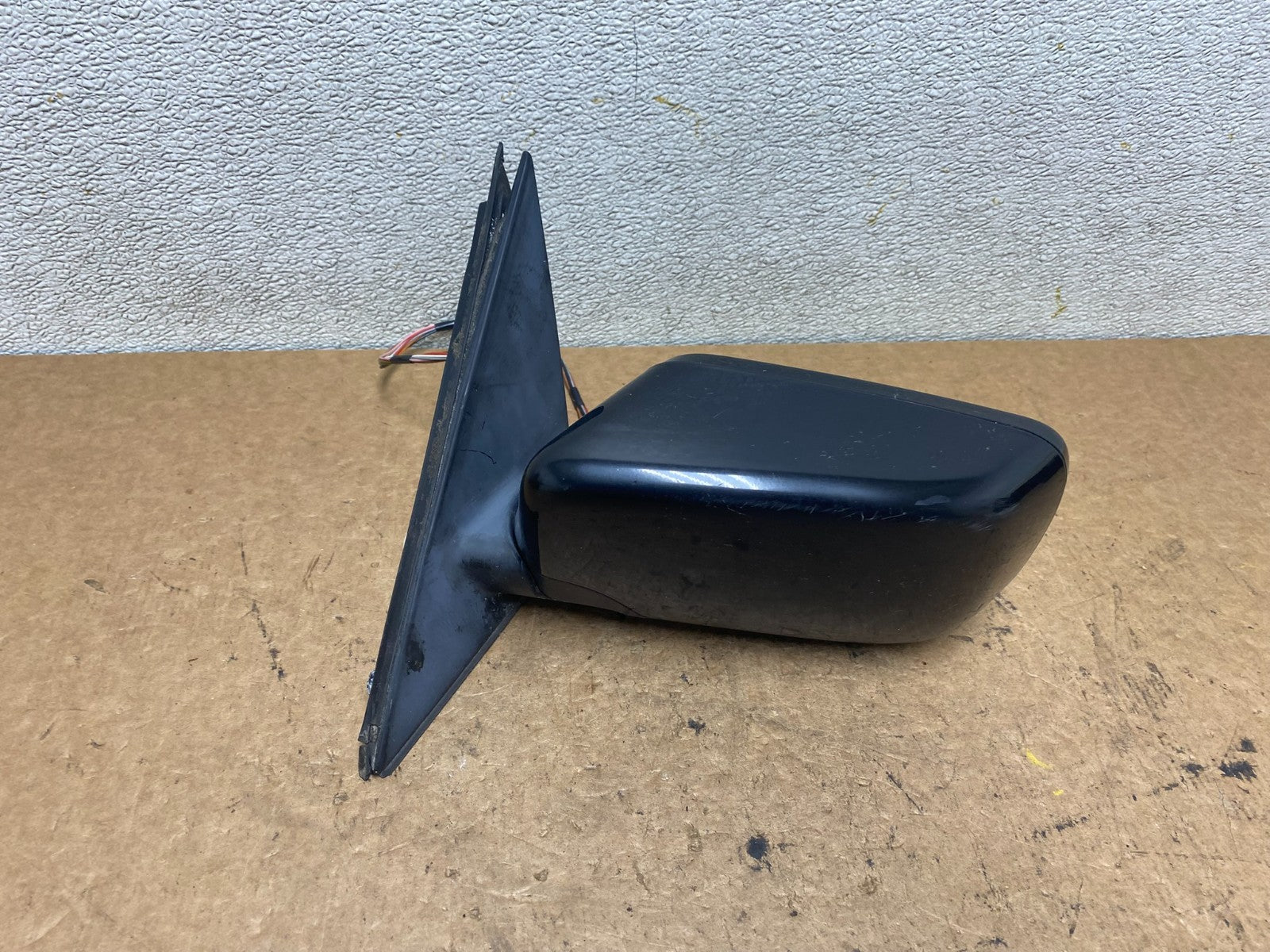 1997 to 2003 BMW 528i 530i E39 Left Driver LH Side Door View Mirror S7504 DG0